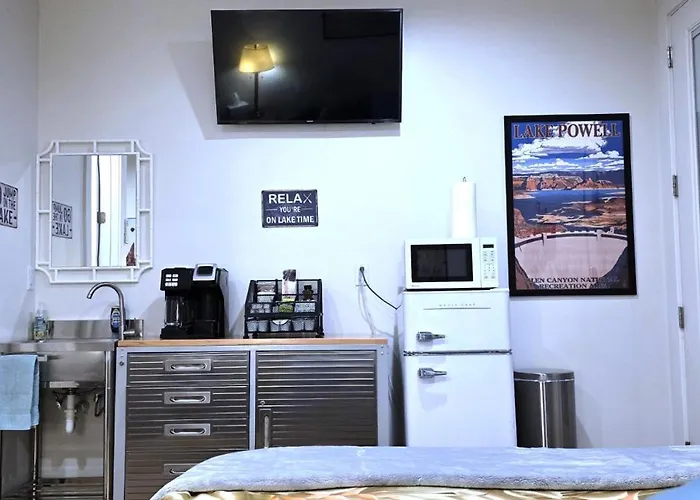Private, Modern Casita, Coffee Bar, Wet Bar, No Kitchen